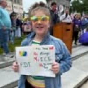 Meet your Posher, Minna